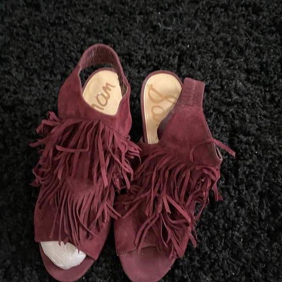 Shoes - Picture 4 of 6